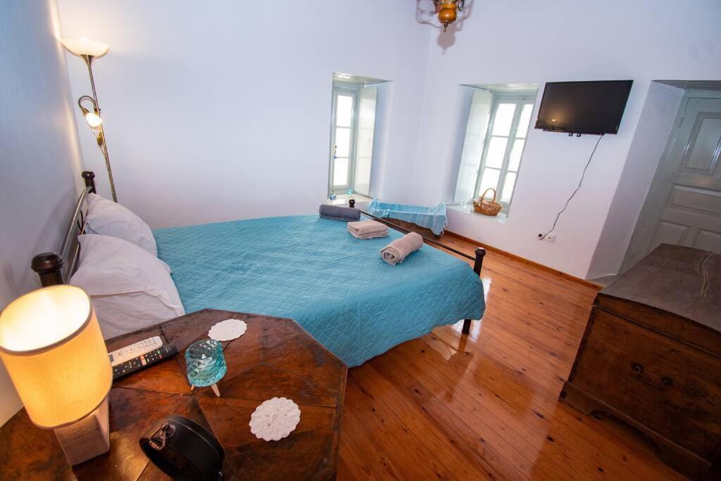 Апартаменты Iolis Loft Hydra Экстерьер фото