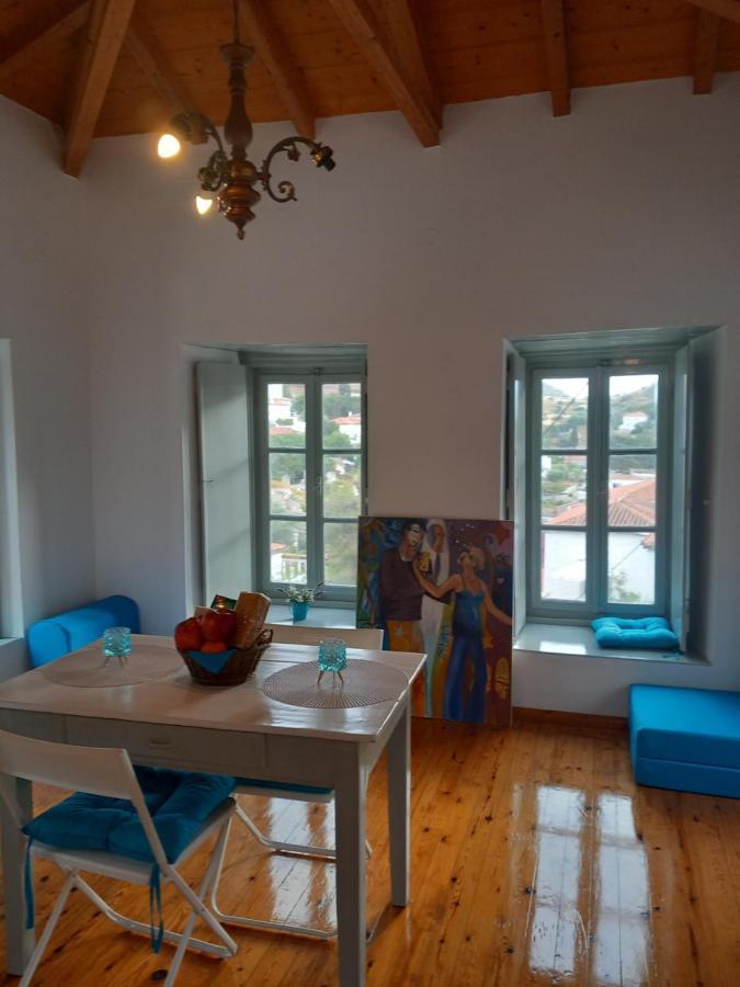 Апартаменты Iolis Loft Hydra Экстерьер фото